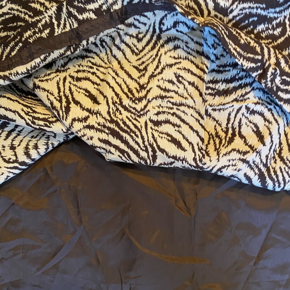Ann Taylor Ladies skirt. - Picture 4 of 4
